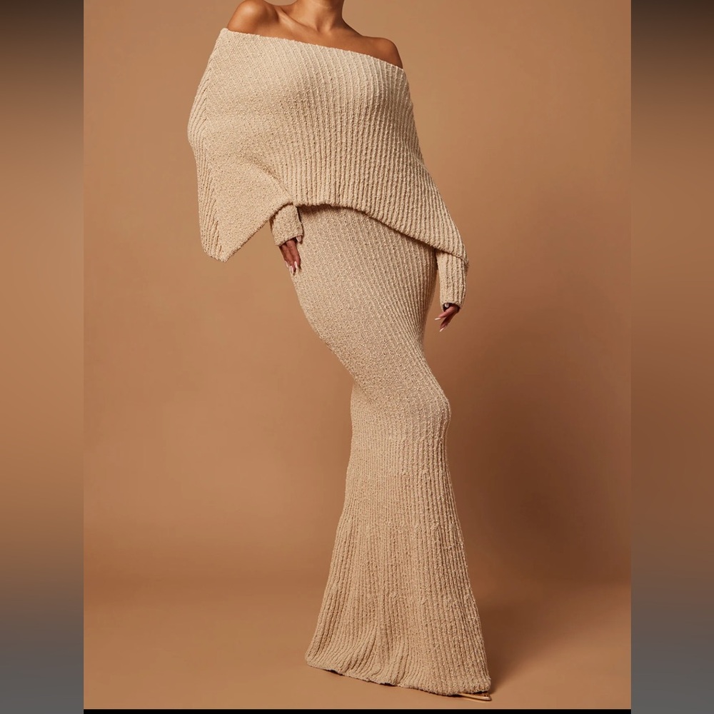 NWT Maxi Knit Dress